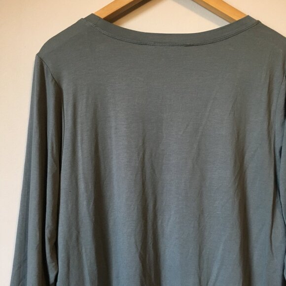 Nicole Miller Clay Grey Rayon 3/4 Sleeve Chiffon Rose Shirt - Picture 8 of 16